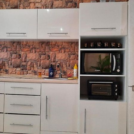 Апартаменты В Центре, По Типу Хостел Kropyvnytskyi Exterior photo